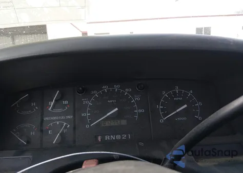 1992 Ford F150 из США, поврежденный, VIN 1FTEF14N2NNB18478